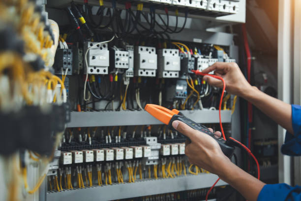 Best 24-Hour Electrician  in Floresville, TX